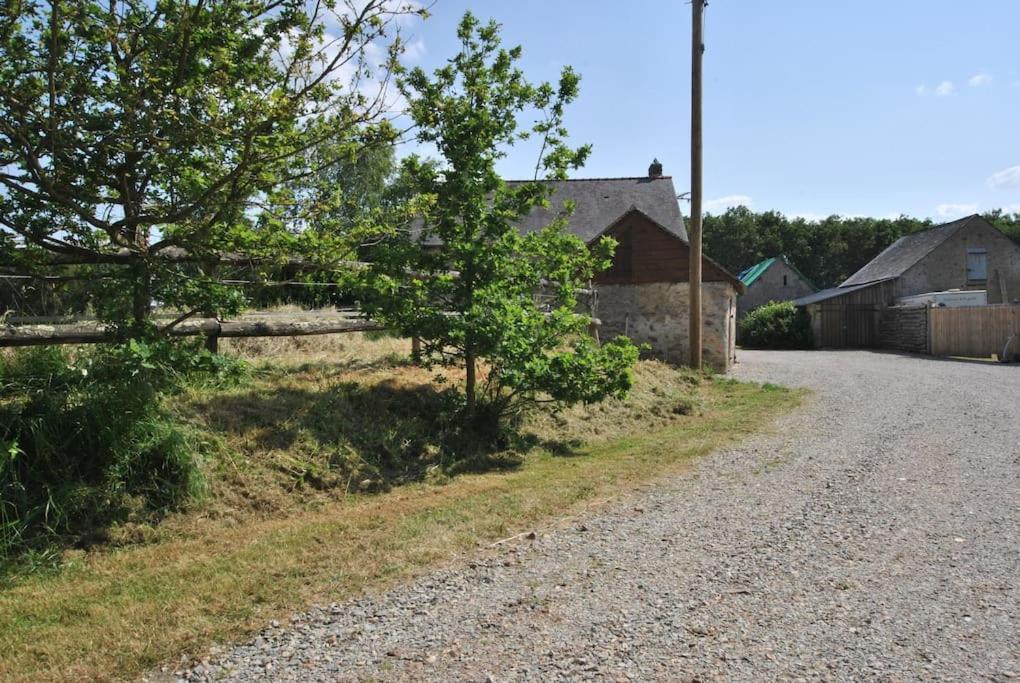 Gite Familial Pour 6 Pers En Campagne Bouere Zewnętrze zdjęcie